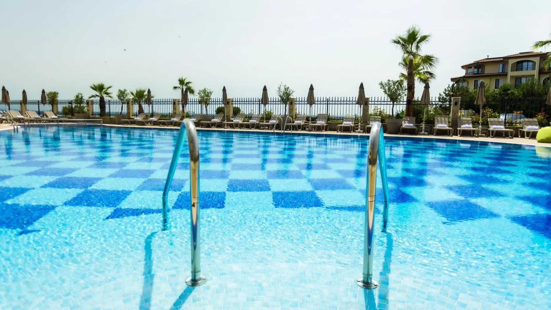 Natura All Seasons Boutique Hotel Burgas 4*,  Bulgaria
