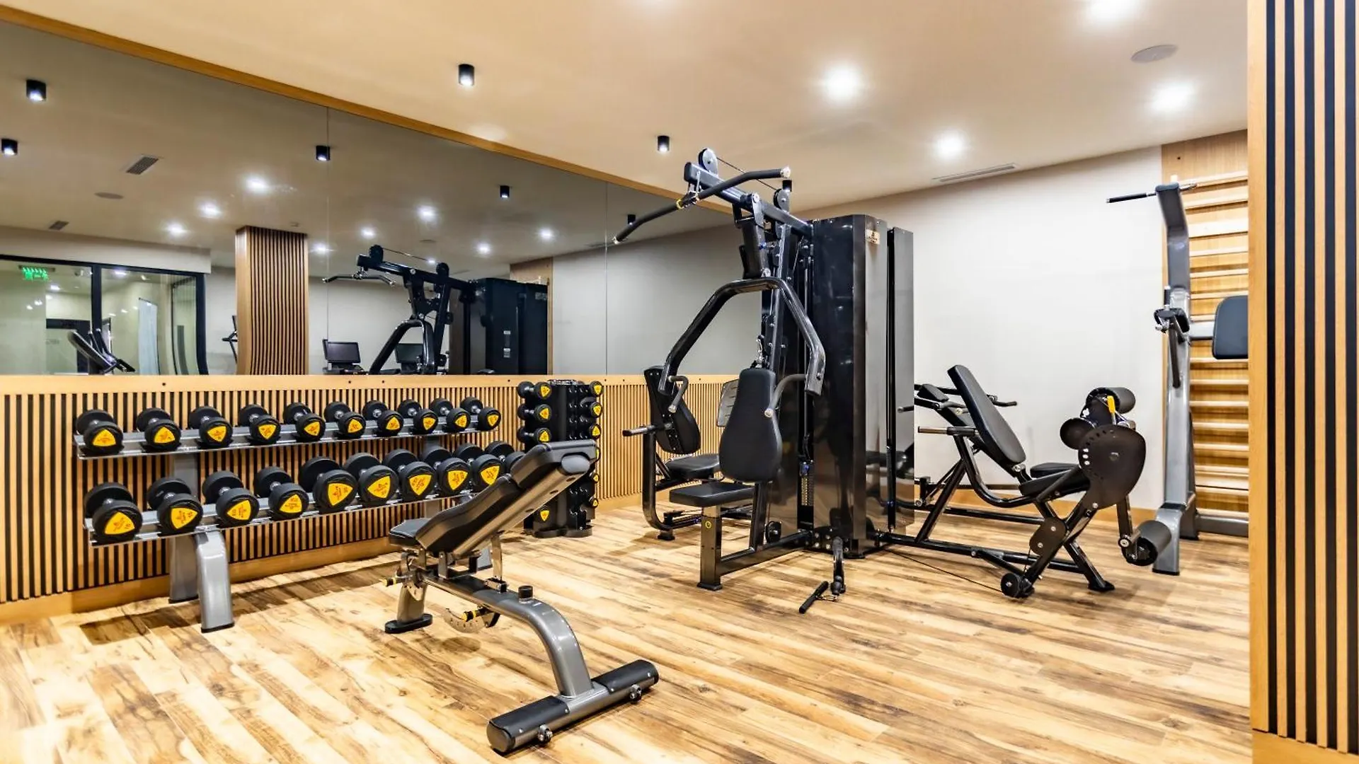 Natura All Seasons Boutique Hotel Burgas 4*,